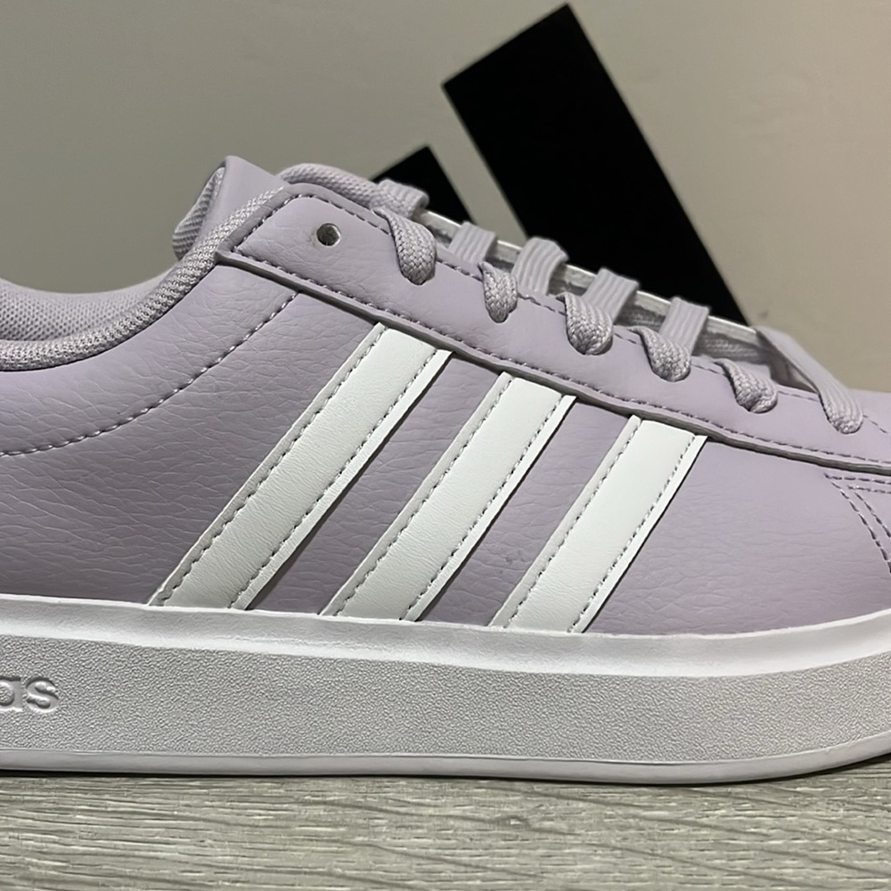 NWT Adidas Grand Court 2.0 Shoes - Light purple/White - ID4478 - Picture 4 of 11